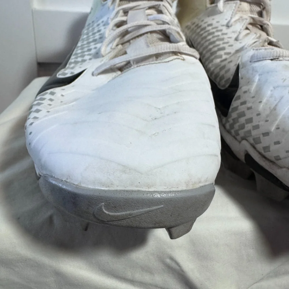Nike good used